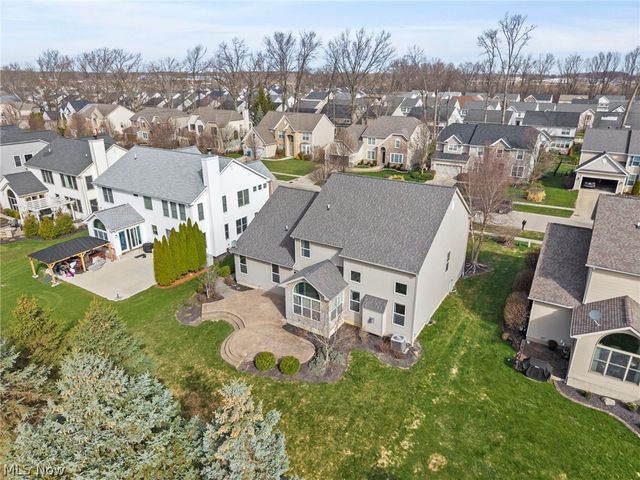 38521 Berkshire Avenue, Avon, OH 44011