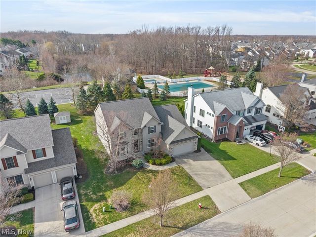 38521 Berkshire Avenue, Avon, OH 44011