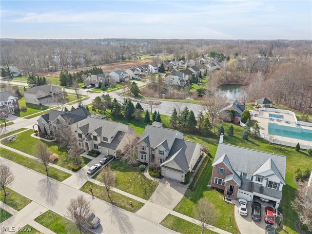 38521 Berkshire Avenue, Avon, OH 44011