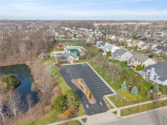 38521 Berkshire Avenue, Avon, OH 44011