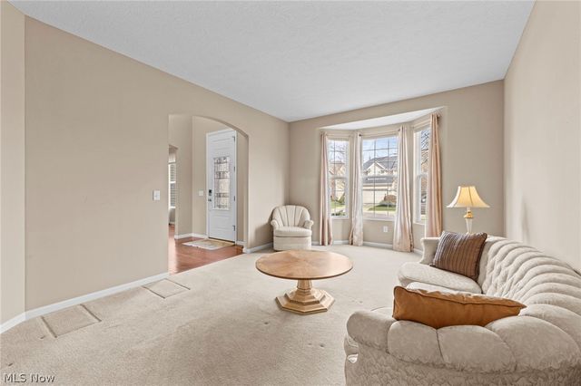 38521 Berkshire Avenue, Avon, OH 44011