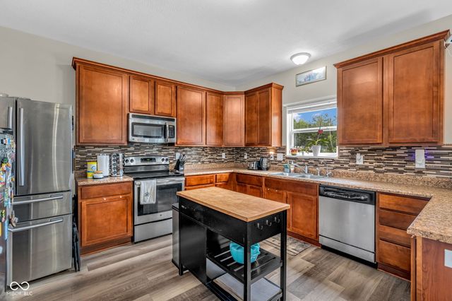 7530 Firecrest Lane, Camby, IN 46113