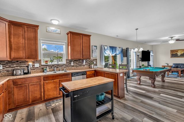 7530 Firecrest Lane, Camby, IN 46113