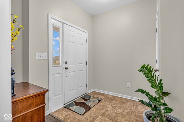 7530 Firecrest Lane, Camby, IN 46113