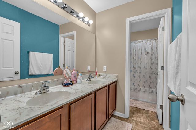 7530 Firecrest Lane, Camby, IN 46113