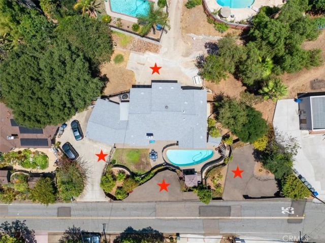 9350 Carmichael, La Mesa, CA 91941