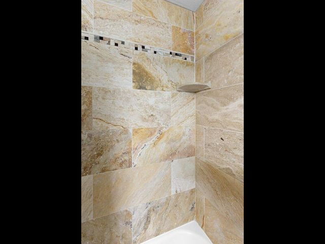 5748 Birchwood Avenue NE, Prior Lake, MN 55372