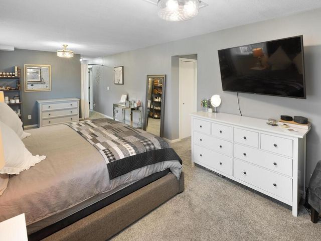 5748 Birchwood Avenue NE, Prior Lake, MN 55372
