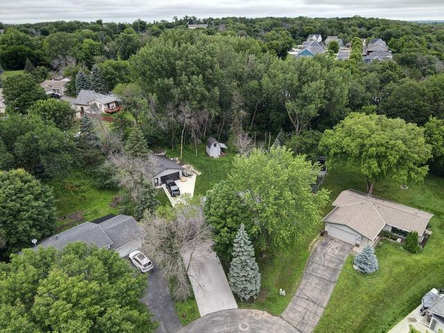 5748 Birchwood Avenue NE, Prior Lake, MN 55372