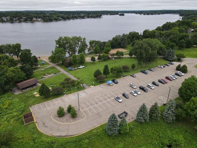5748 Birchwood Avenue NE, Prior Lake, MN 55372