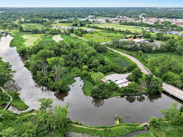 401 Klock Road, Benton Harbor City, MI 49022