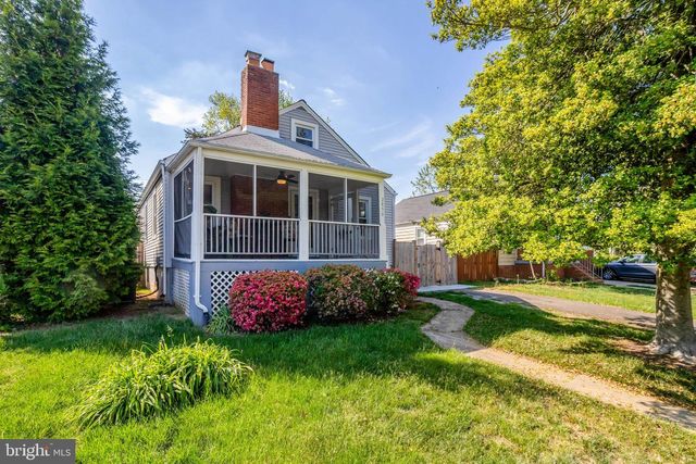 2850 BROOK DR, Falls Church, VA 22042