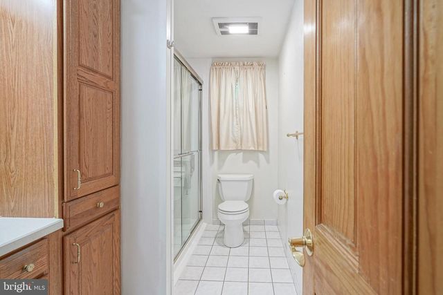 240 WINDING WAY RD, Stratford, NJ 08084