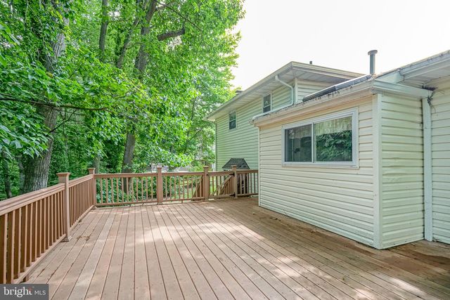 240 WINDING WAY RD, Stratford, NJ 08084