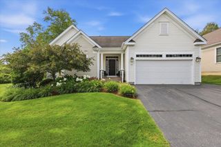 192 South Pointe Drive, South Burlington, VT 05403