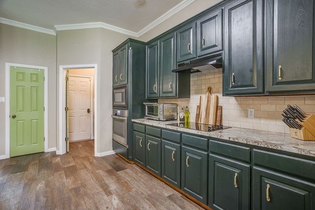 303 Blue Berry Lane, Aledo, TX 76008