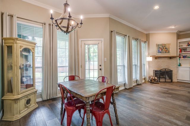 303 Blue Berry Lane, Aledo, TX 76008
