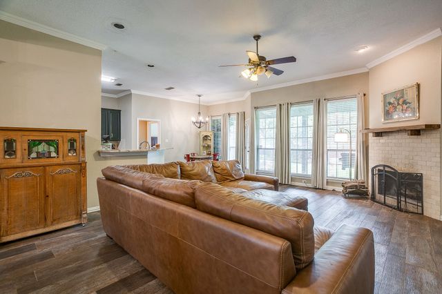 303 Blue Berry Lane, Aledo, TX 76008