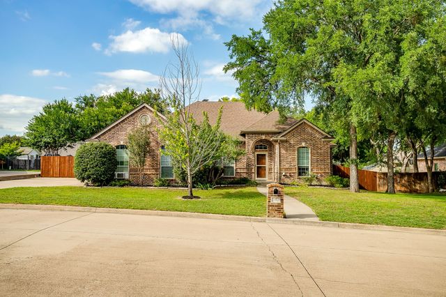 303 Blue Berry Lane, Aledo, TX 76008
