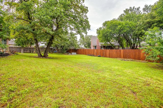 303 Blue Berry Lane, Aledo, TX 76008