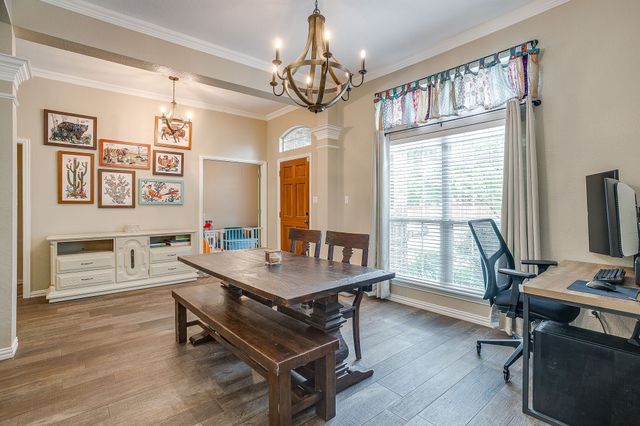 303 Blue Berry Lane, Aledo, TX 76008