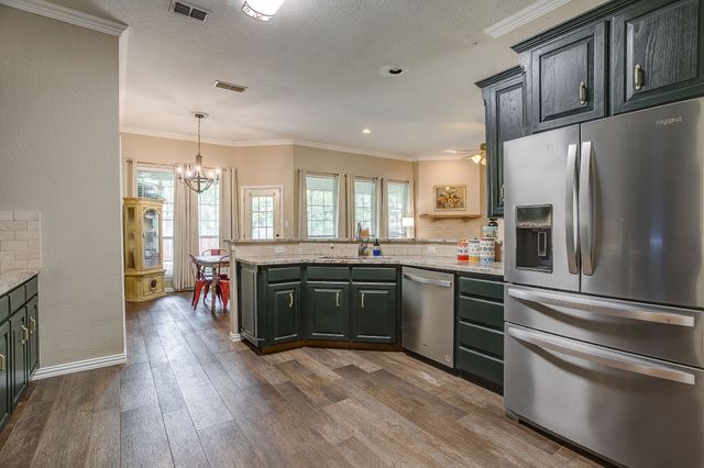 303 Blue Berry Lane, Aledo, TX 76008
