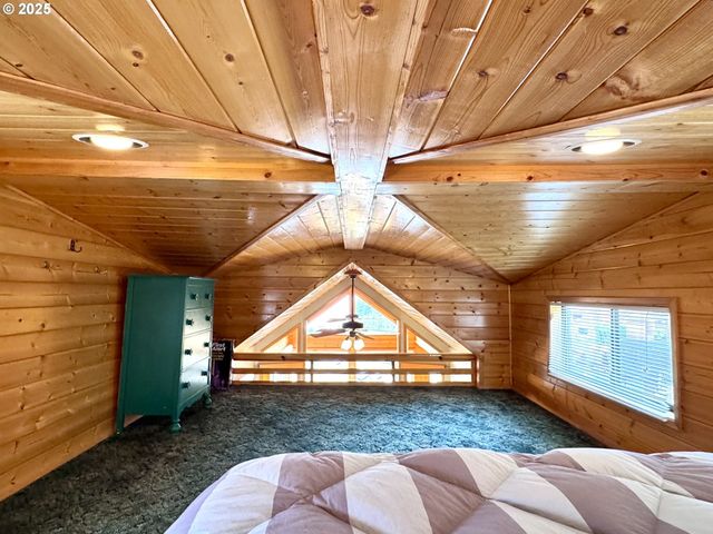 19921 WHALESHEAD Rd U9, Brookings, OR 97415