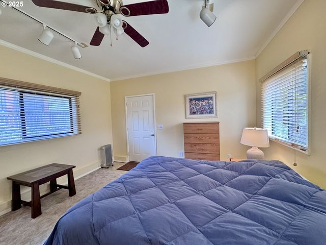19921 WHALESHEAD Rd U9, Brookings, OR 97415