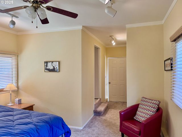 19921 WHALESHEAD Rd U9, Brookings, OR 97415