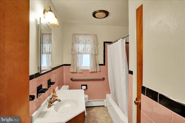 41 JAYANN DR, Lebanon, PA 17042