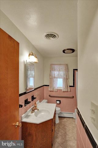 41 JAYANN DR, Lebanon, PA 17042