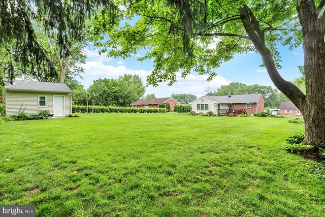 41 JAYANN DR, Lebanon, PA 17042