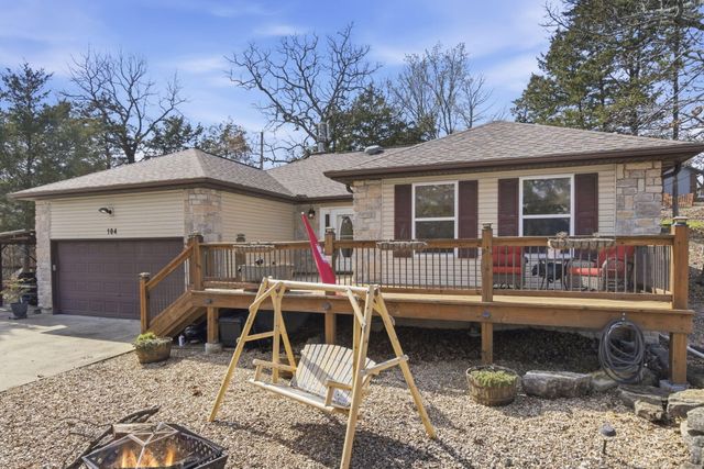 104 Oak Drive, Kimberling City, MO 65686