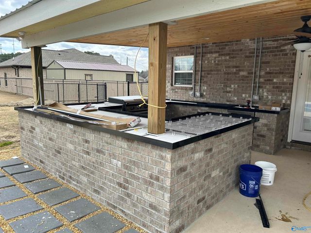 26901 Leslie Lane, Elkmont, AL 35620