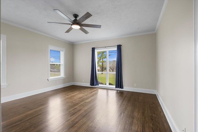 1609 Old Nacogdoches Rd, Henderson, TX 75654