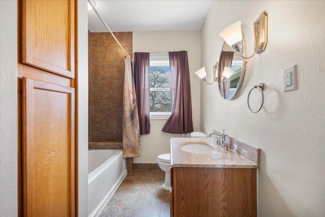 1609 Old Nacogdoches Rd, Henderson, TX 75654