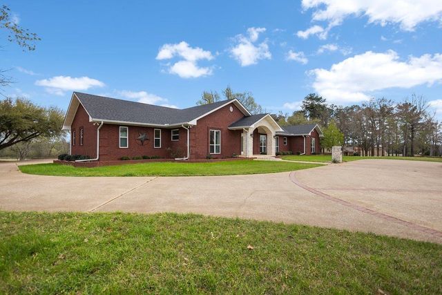 1609 Old Nacogdoches Rd, Henderson, TX 75654
