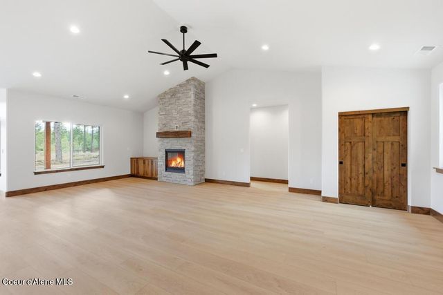 38 CANNON LANE, Blanchard, ID 83804