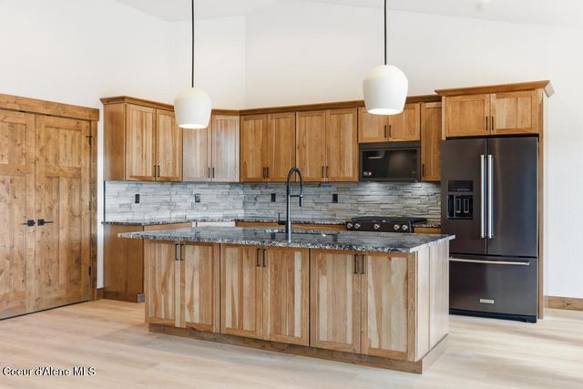 38 CANNON LANE, Blanchard, ID 83804