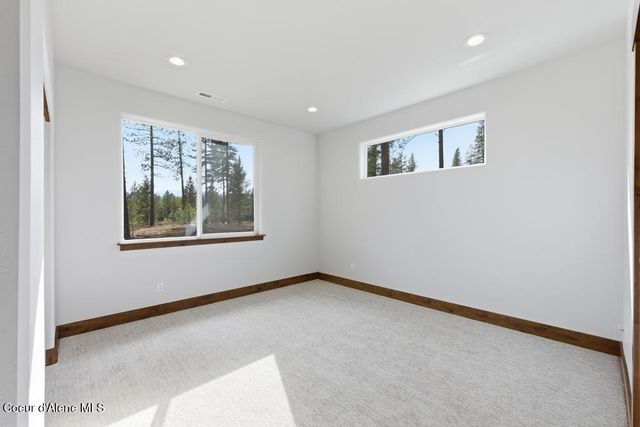 38 CANNON LANE, Blanchard, ID 83804