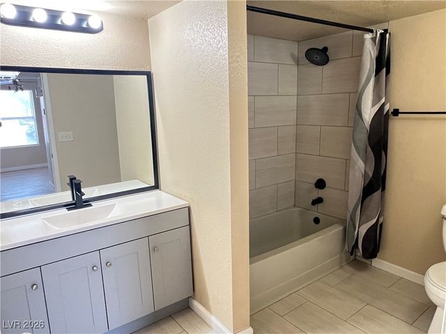 8101 West Flamingo Road 2161, Las Vegas, NV 89147