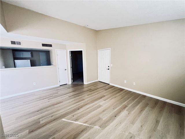 8101 West Flamingo Road 2161, Las Vegas, NV 89147