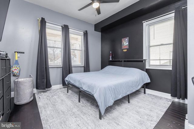 20 N OAKLAND AVE, Runnemede, NJ 08078