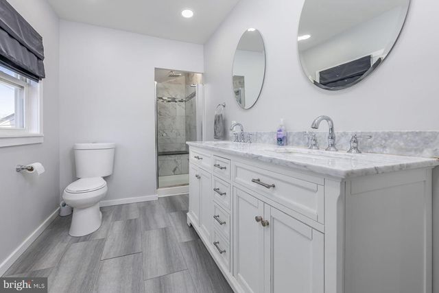 20 N OAKLAND AVE, Runnemede, NJ 08078