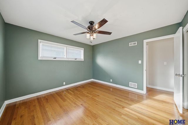 2621 S 40th Street, Lincoln, NE 68506