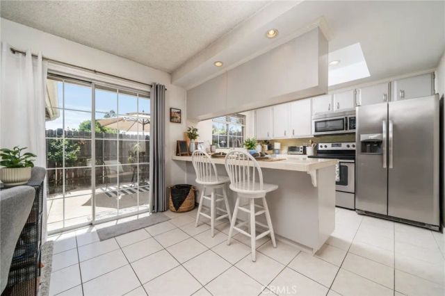 2549 College Lane, La Verne, CA 91750