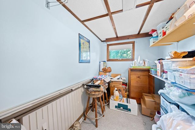 3070 MIDDLE CREEK RD, Gilbertsville, PA 19525