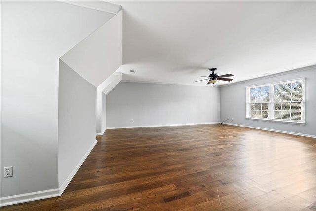 2930 BELFORT DR, Germantown, TN 38138