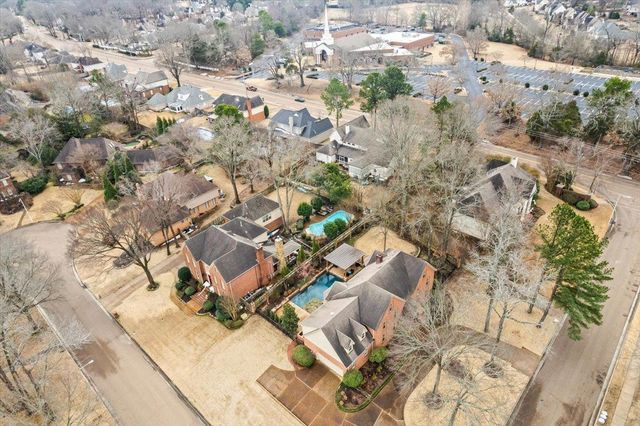 2930 BELFORT DR, Germantown, TN 38138