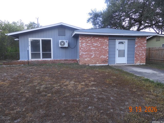 4118 Scarletoak Dr., San Antonio, TX 78220